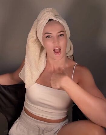 Full leaked Diana avsaragova page private onlyfans photo