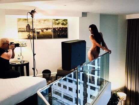 Full leaked Didem dinc private onlyfans photo