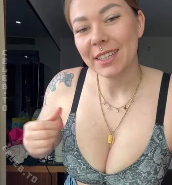 Full leaked Die meedtis page private onlyfans photo