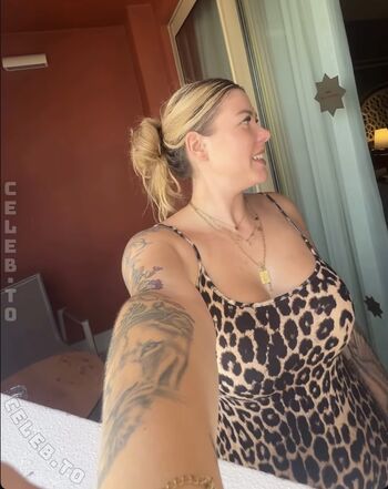Full leaked Die meedtis page private onlyfans photo
