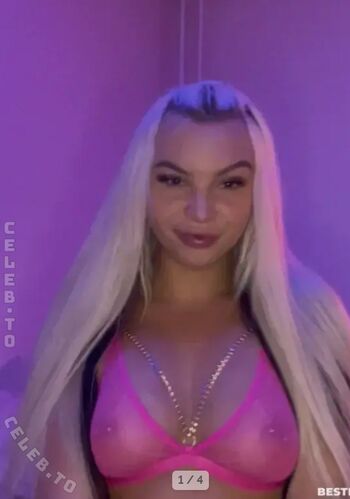 Full leaked Dieeineblondee private onlyfans photo