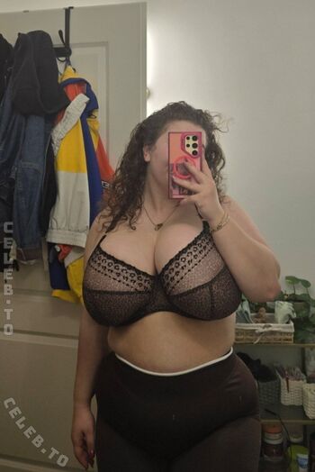 Full leaked Dienaxkteanna private onlyfans photo