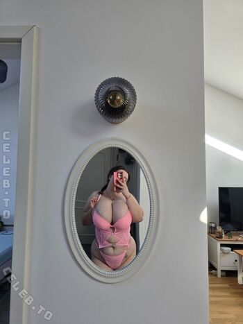 Full leaked Dienaxkteanna private onlyfans photo