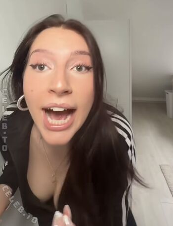 Full leaked Diesejennii private onlyfans photo