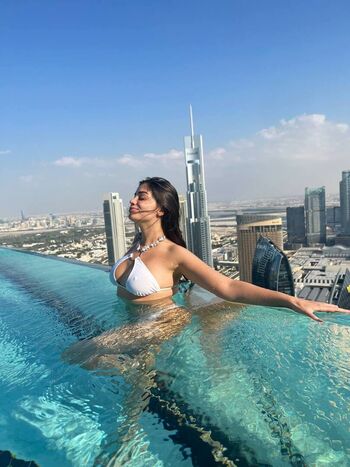 Full leaked Dilah glah elik private onlyfans photo