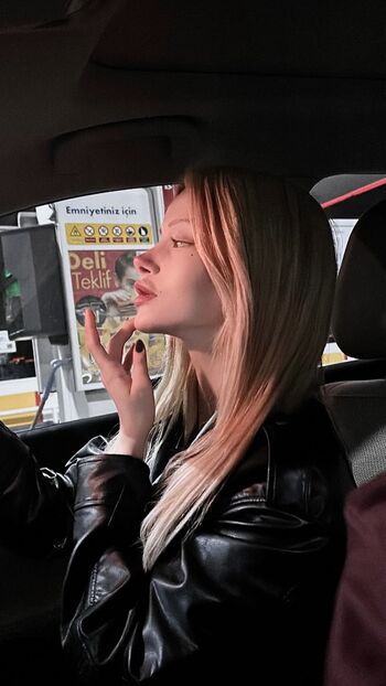 Full leaked Dilannbulgan private onlyfans photo