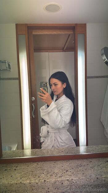 Full leaked Dilanyesilgoz private onlyfans photo