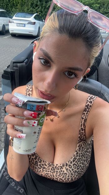 Full leaked Dilara lucie private onlyfans photo