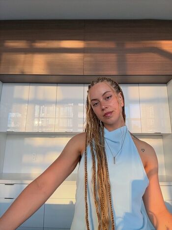 Full leaked Dina szekeres private onlyfans photo