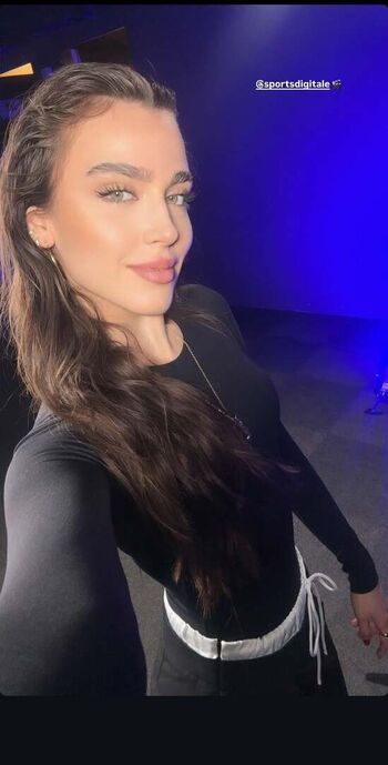 Full leaked Dinckalecem private onlyfans photo