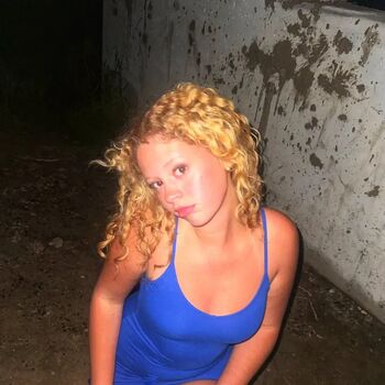 Full leaked Dinmammis private onlyfans photo