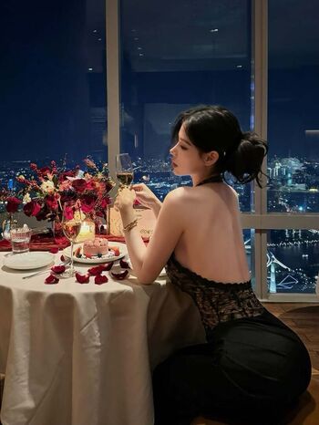 Full leaked Dinonoz private onlyfans photo