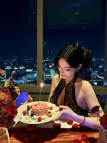 Full leaked Dinonoz private onlyfans photo