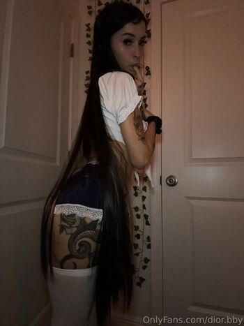 Full leaked Dior bby private onlyfans photo
