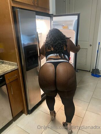 Full leaked Dirty diana dtx private onlyfans photo