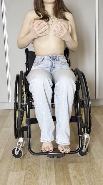 Full leaked Disabled girls page private onlyfans photo