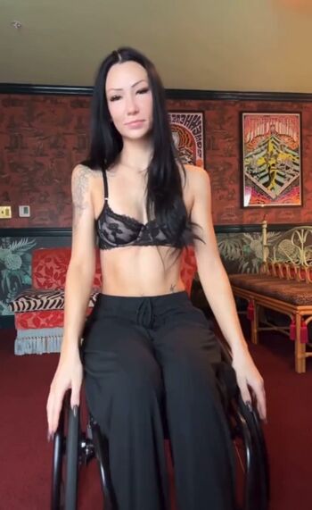 Full leaked Disabled girls page private onlyfans photo