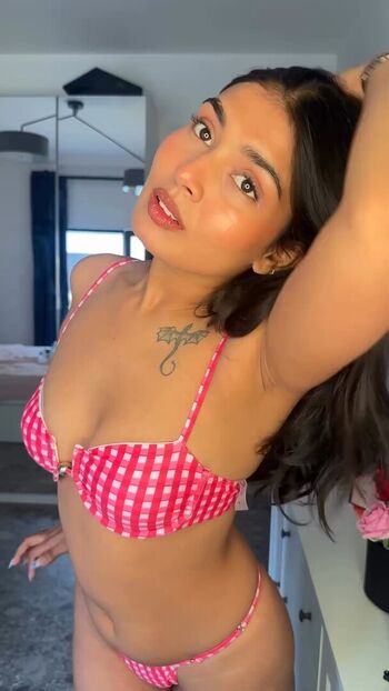 Full leaked Disha verma page private onlyfans photo