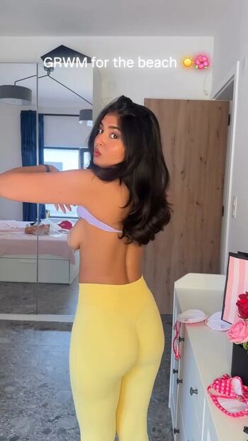 Full leaked Disha verma page private onlyfans photo