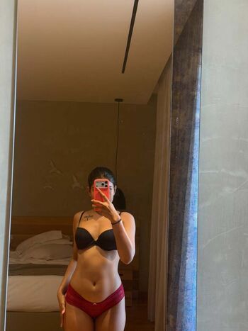 Full leaked Disha verma page private onlyfans photo