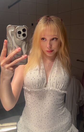 Full leaked Divvity private onlyfans photo