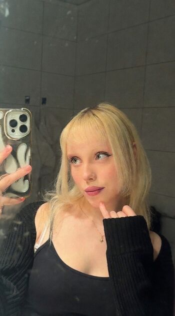 Full leaked Divvity private onlyfans photo