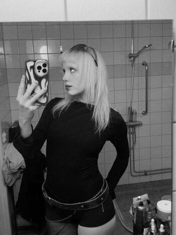 Full leaked Divvity private onlyfans photo