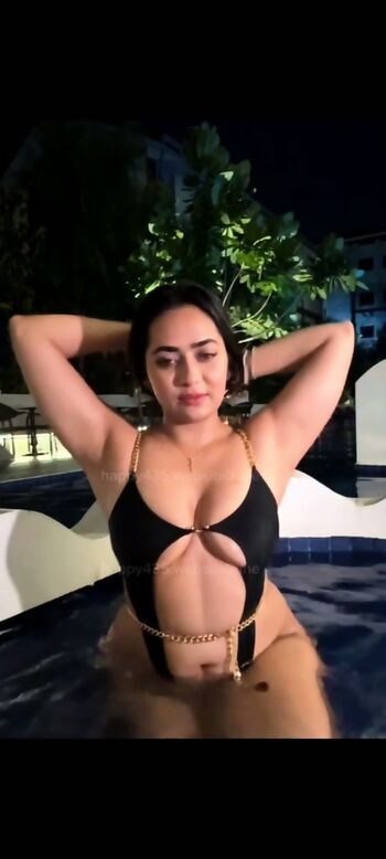 Full leaked Divya mistry private onlyfans photo