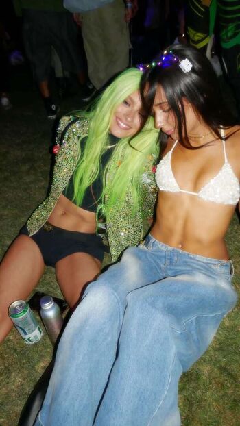 Full leaked Dixie d amelio private onlyfans photo