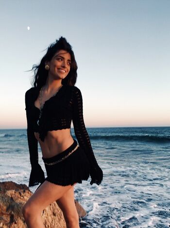 Full leaked Dixie d amelio private onlyfans photo