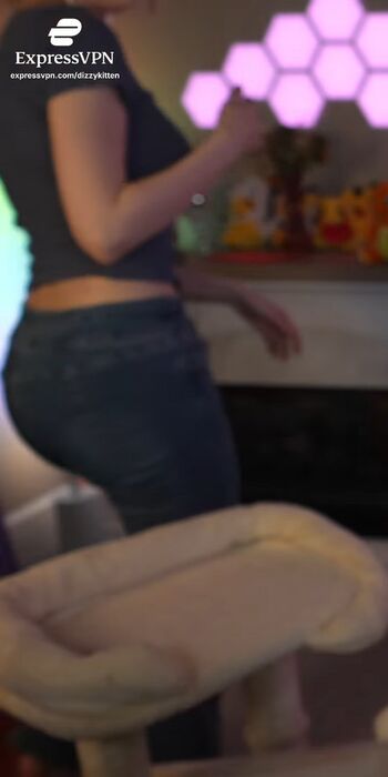 Full leaked Dizzykitten private onlyfans photo