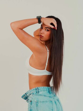 Dj Victoria Peng