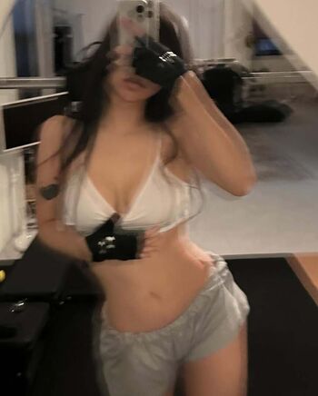 Full leaked Dlwlgpp private onlyfans photo