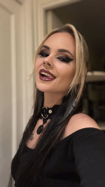 Full leaked Dogtorizzy private onlyfans photo