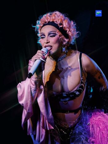 Full leaked Doja cat  page private onlyfans photo