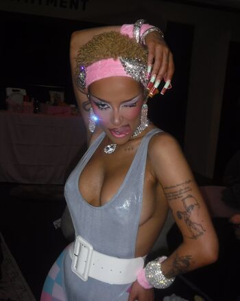 Full leaked Doja cat page private onlyfans photo
