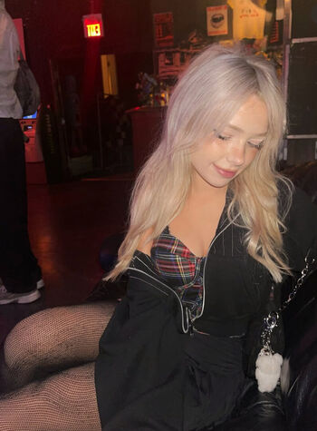 Full leaked Dollblush private onlyfans photo