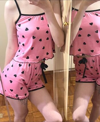 Full leaked Dolledream private onlyfans photo