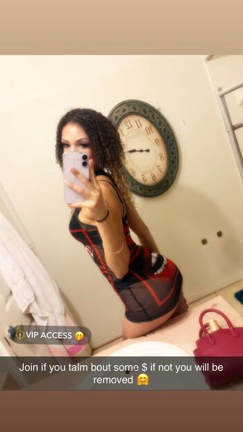 Full leaked Dollfacellea private onlyfans photo