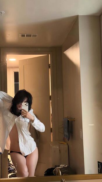 Full leaked Domymommi private onlyfans photo