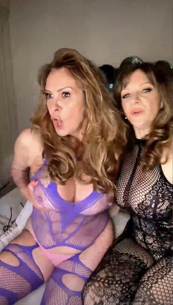 Full leaked Donna ewin page private onlyfans photo