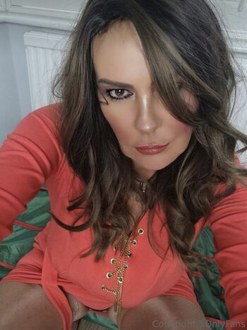 Full leaked Donna ewin  page private onlyfans photo