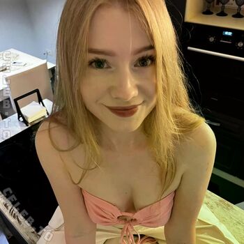 Full leaked Doomsdaybaby private onlyfans photo