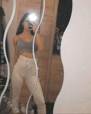 Full leaked Doreen gnadi private onlyfans photo