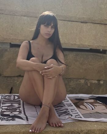 Full leaked Doriana arena private onlyfans photo