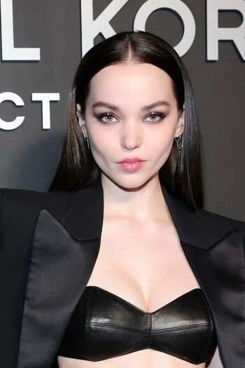 Full leaked Dove cameron page private onlyfans photo