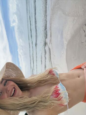 Full leaked Dove cameron page private onlyfans photo