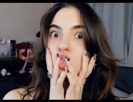 Full leaked Dracosmoon private onlyfans photo