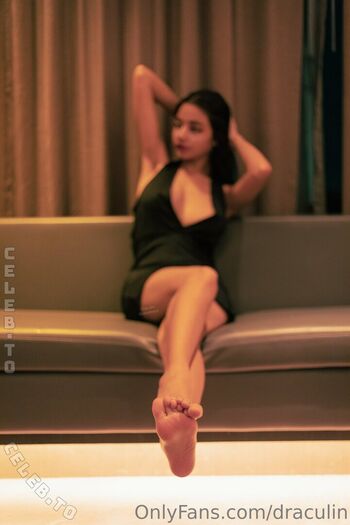 Full leaked Draculin page private onlyfans photo