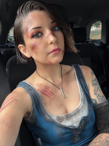 Full leaked Dragunova private onlyfans photo